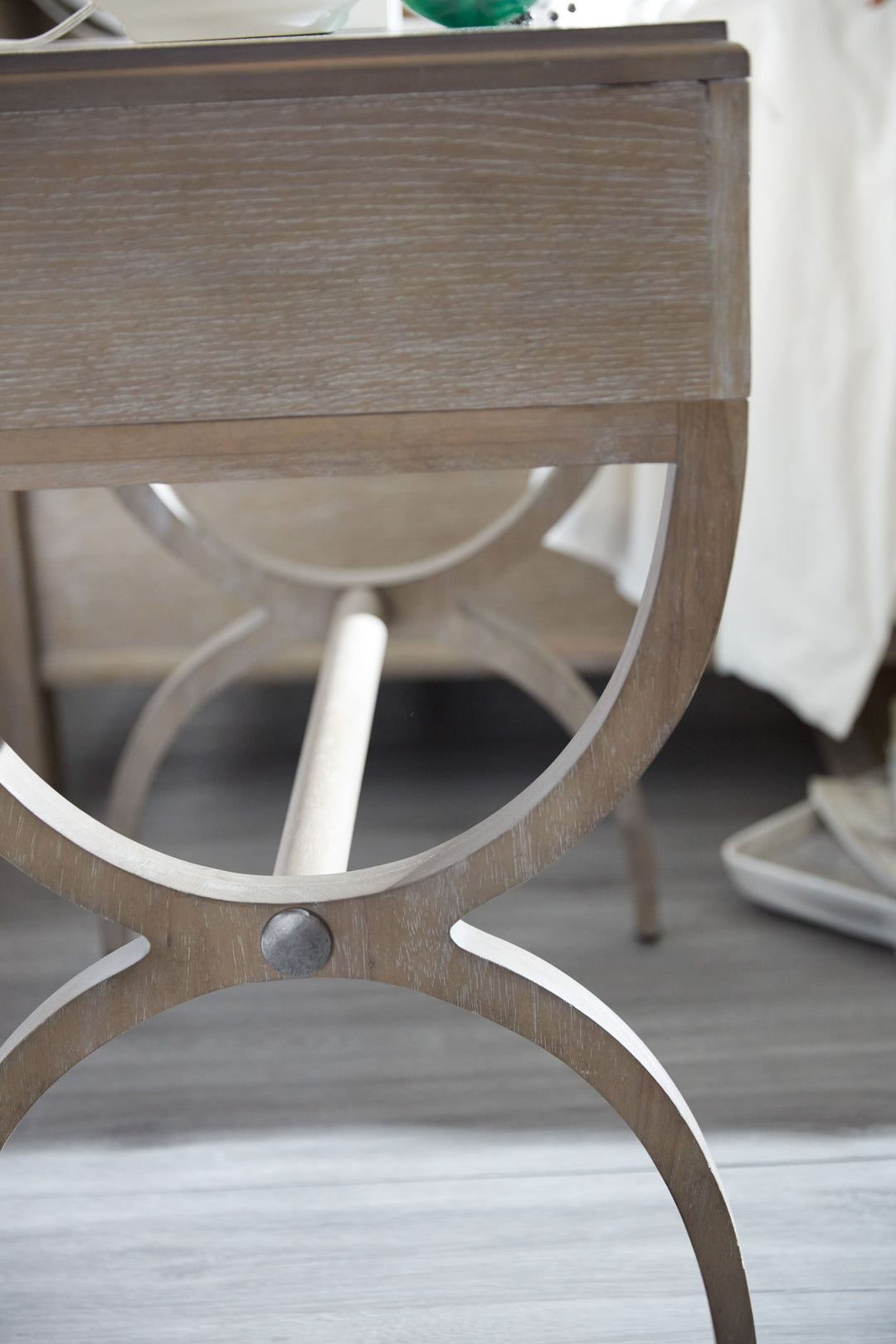 Affinity - Leg Nightstand