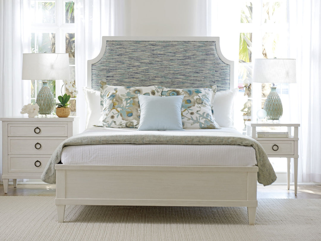 Ocean Breeze - Collier Night Table - White