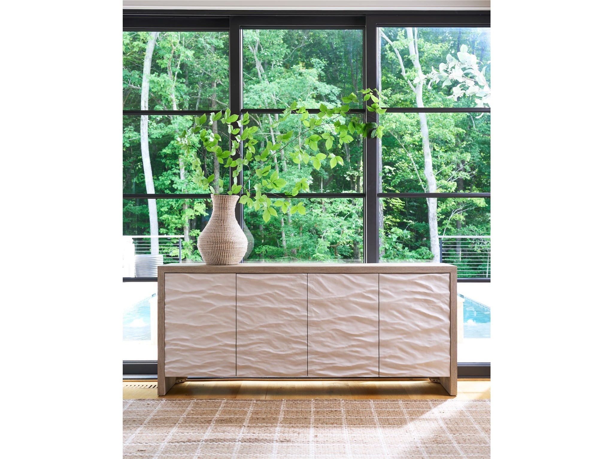 Oasis - Credenza - Beige / Light Brown