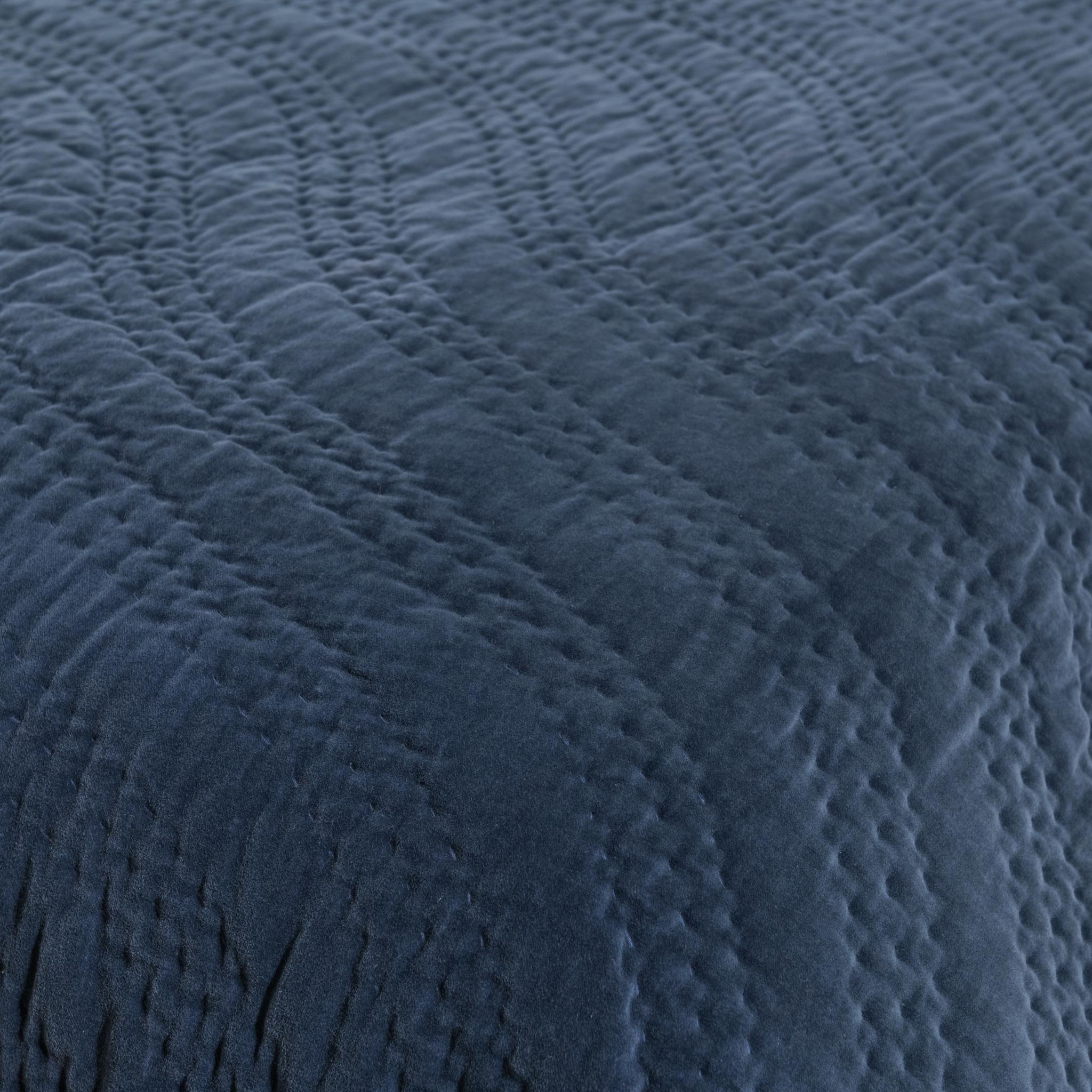 Elms - Velvet Quilt