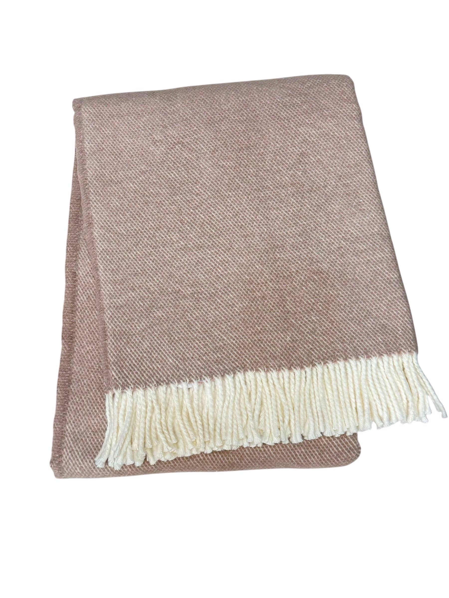 342 Pixel Design Fringed Throw
