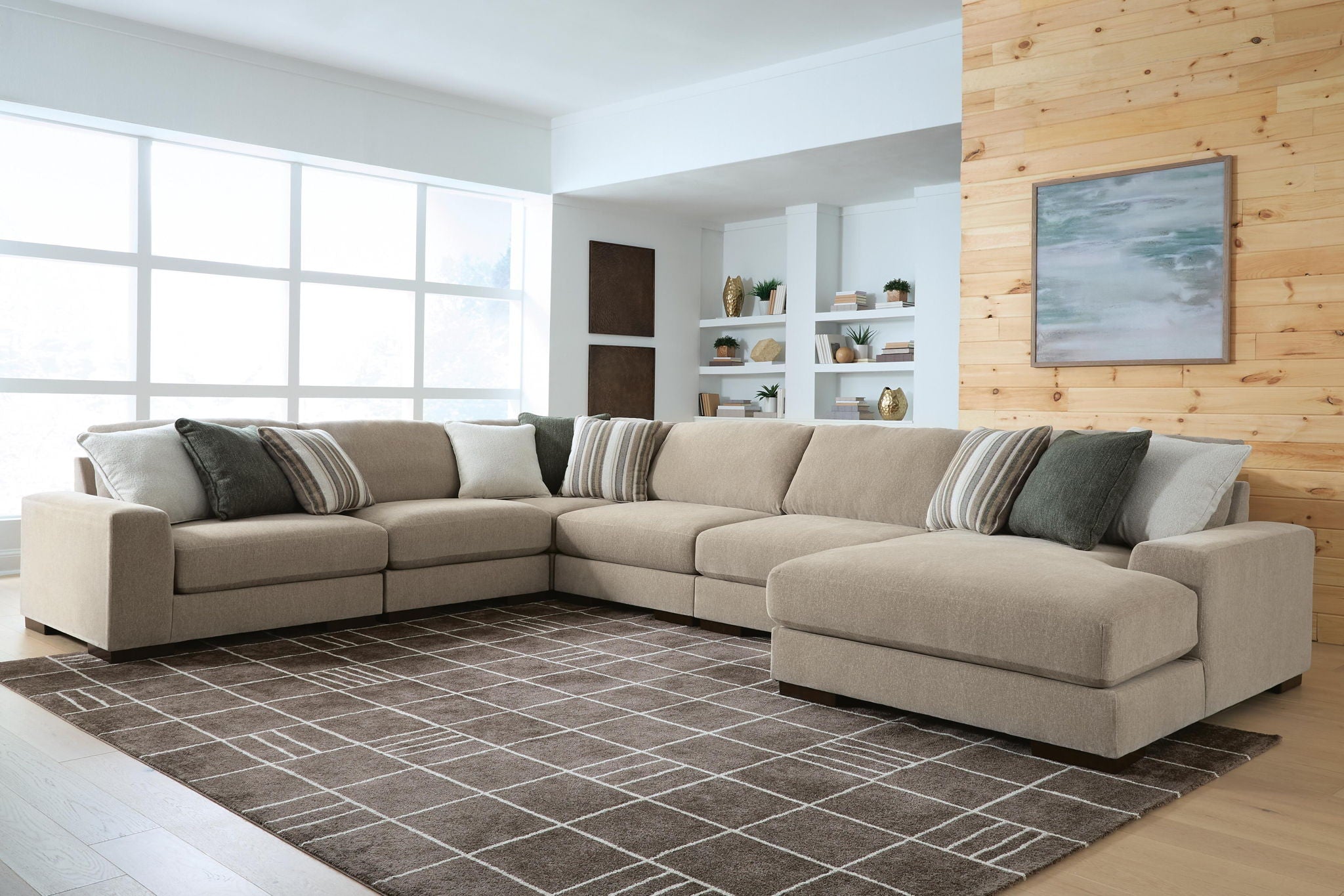 Linenhause - Sectional