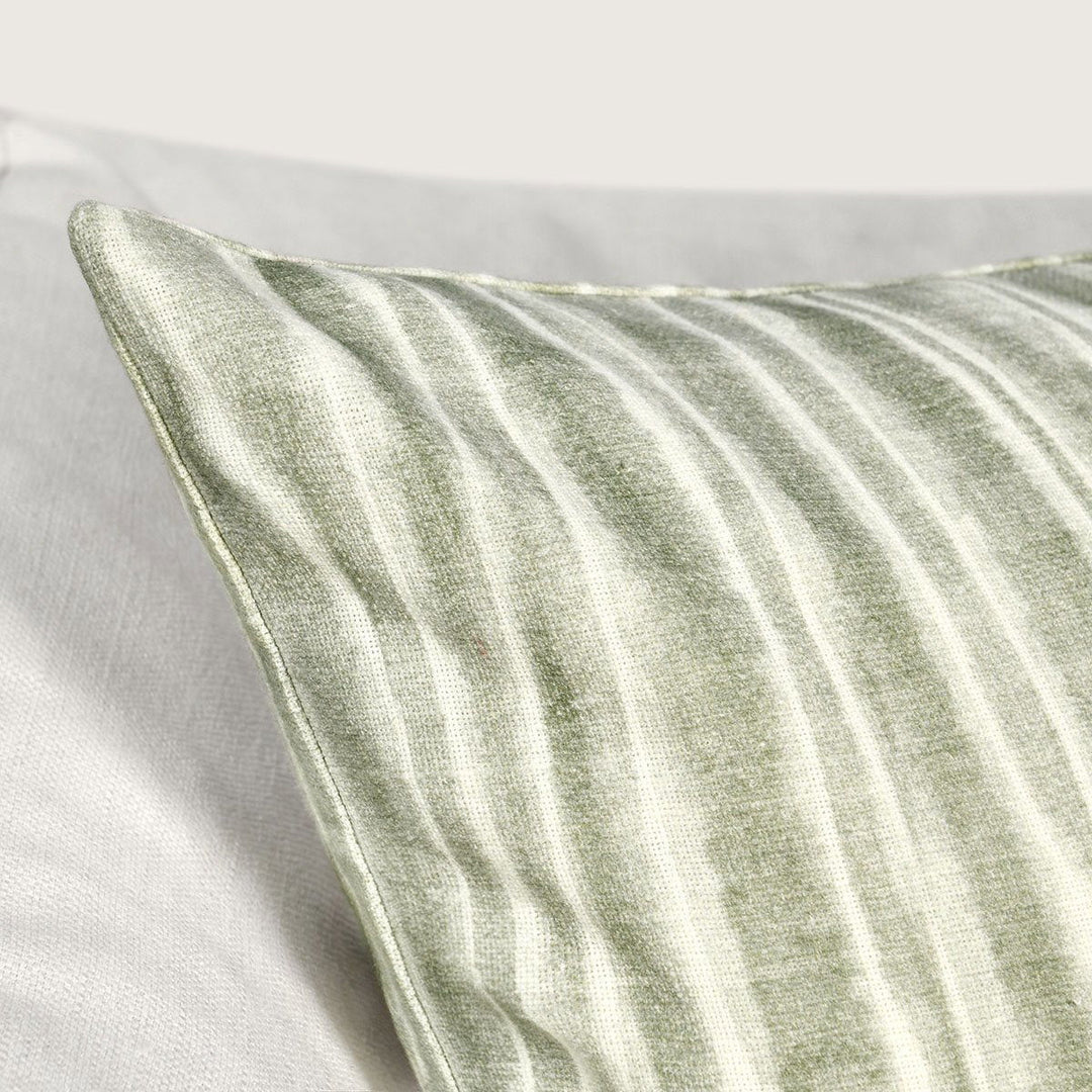 Renewed - 22" x 22" RN Holston Pillow