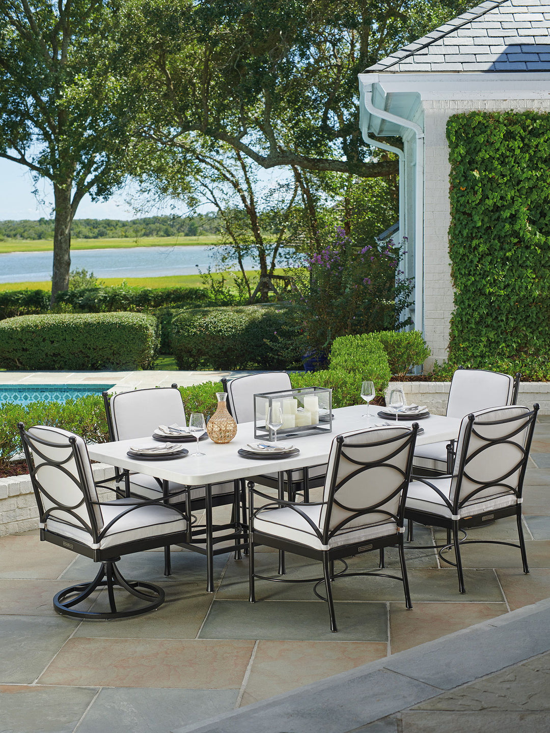 Pavlova - Dining Chair