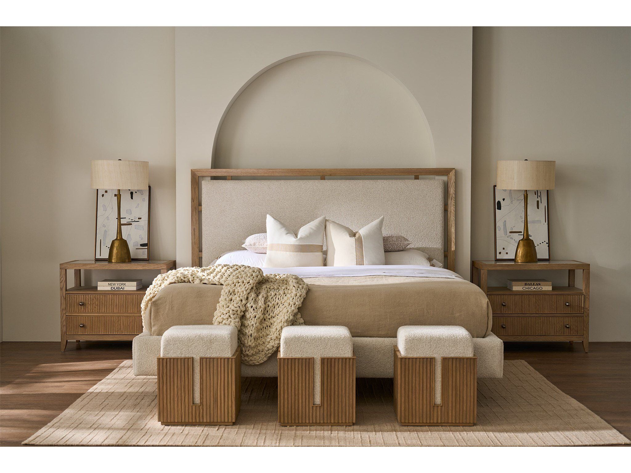 Avaline - Carmen Bunching Stool