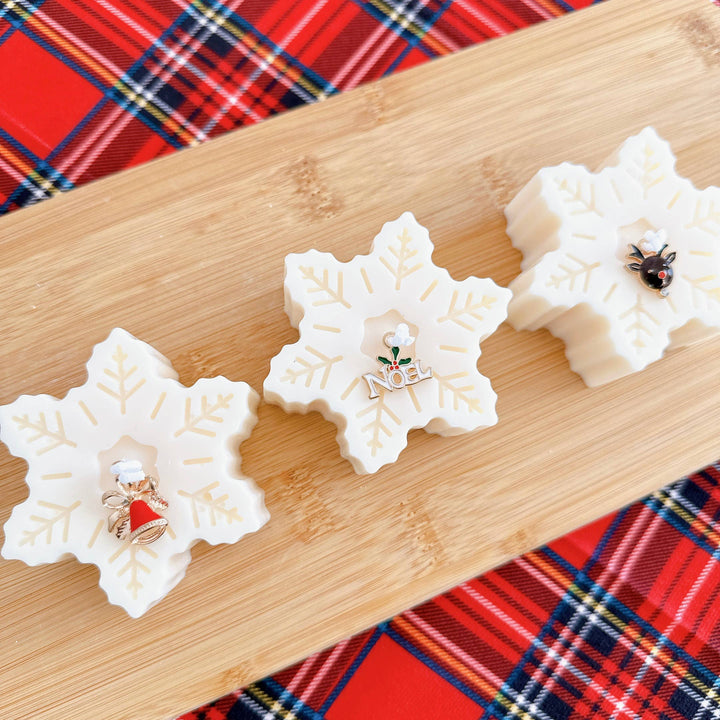 Snowflake Soy Candle | Christmas Candle | Small Candle Gifts: White Christmas