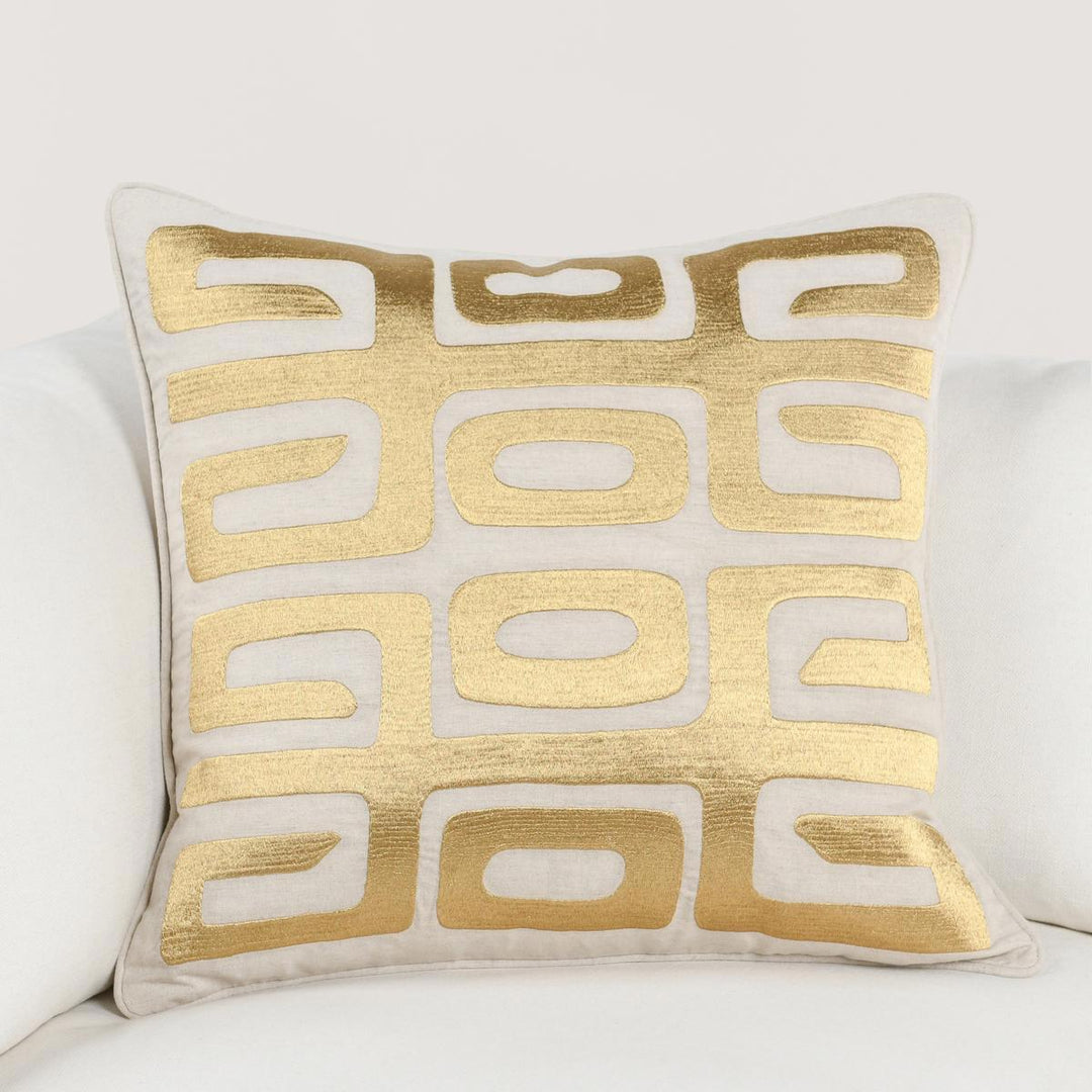 Radiant Oasis - Zelo Pillow 22' x 22'