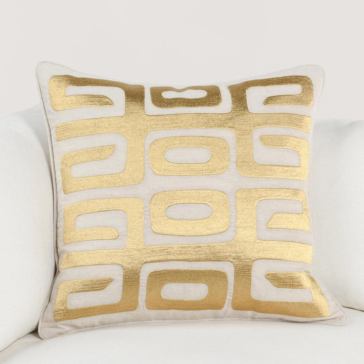 Radiant Oasis - Zelo Pillow 22' x 22'