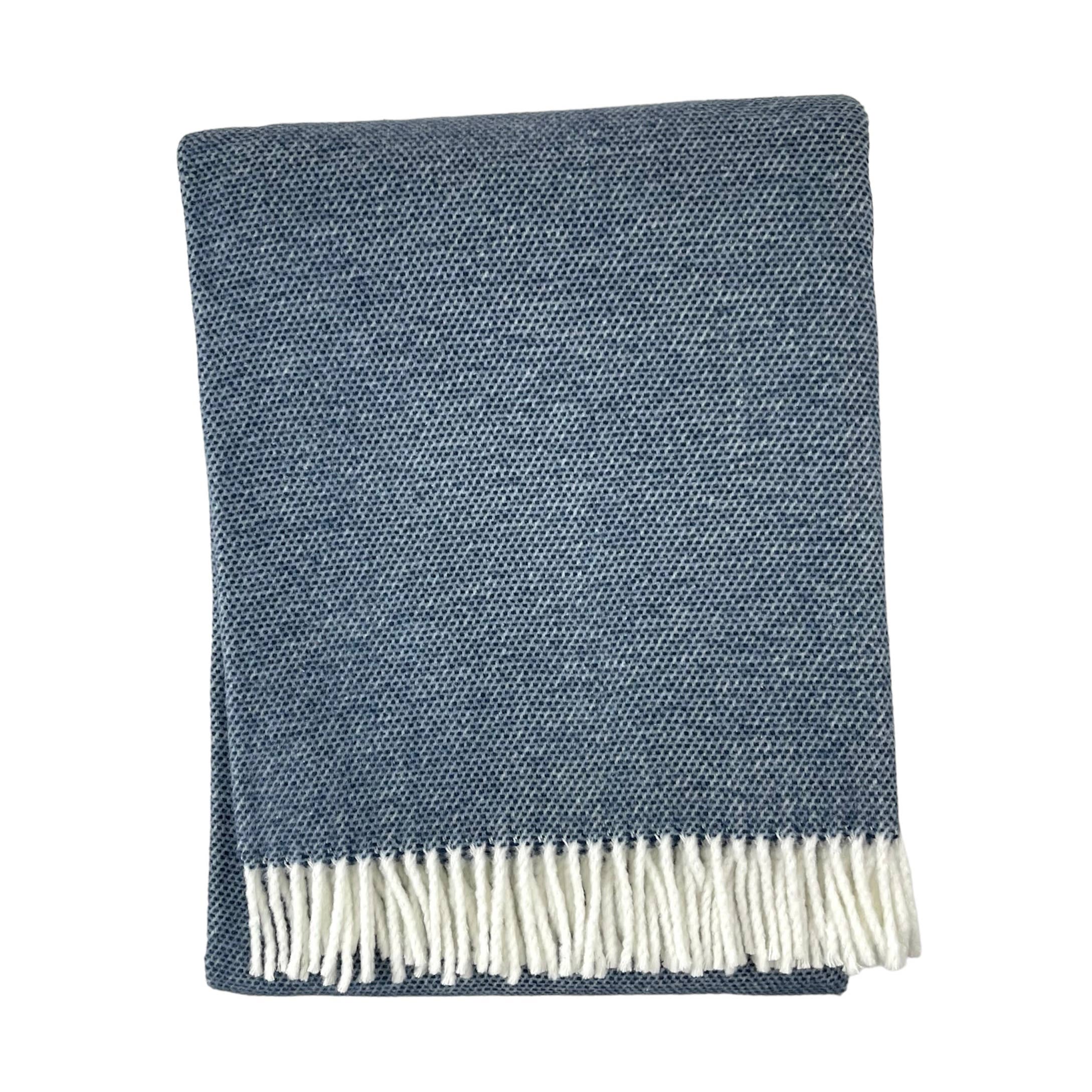 342 Pixel Design Fringed Throw