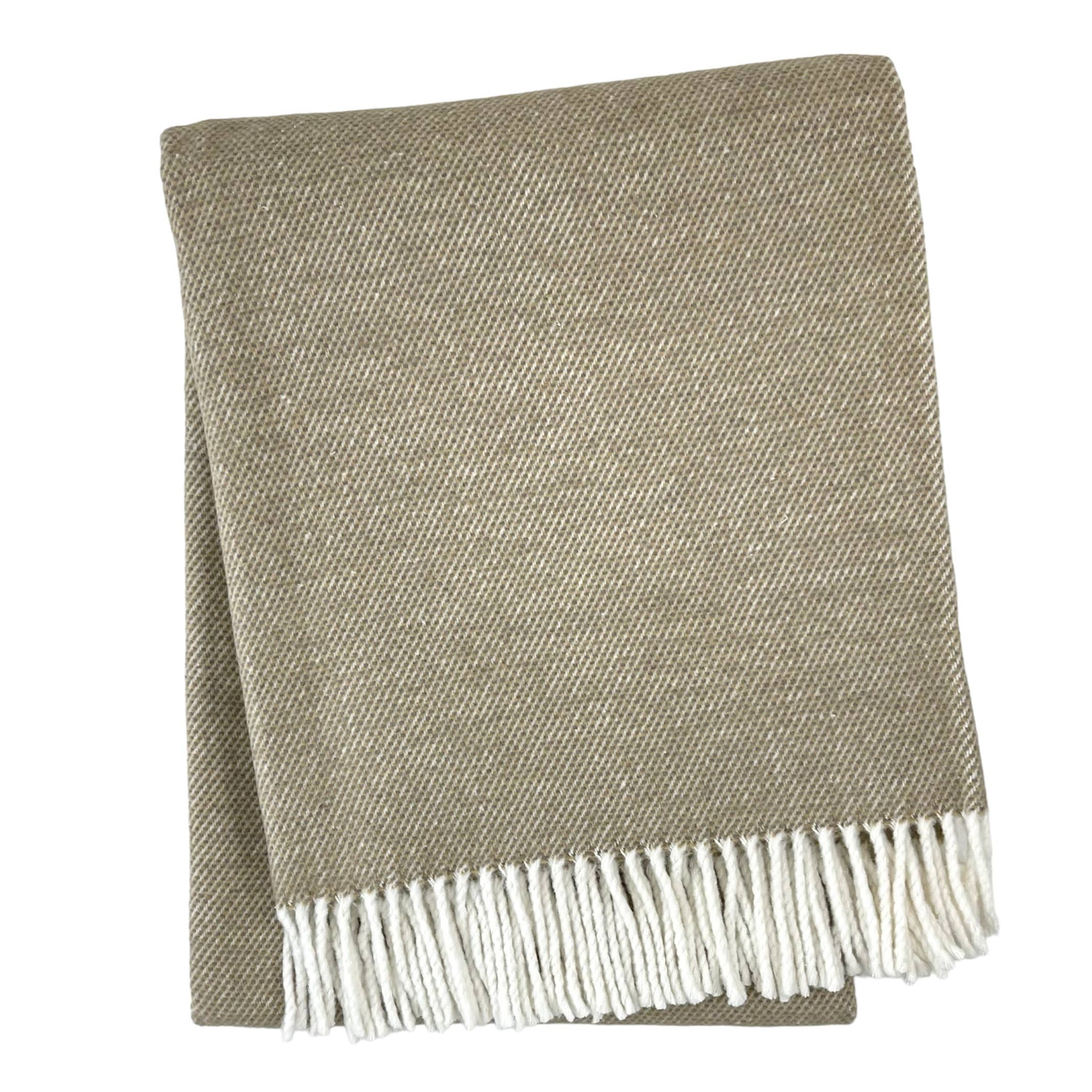 342 Pixel Design Fringed Throw
