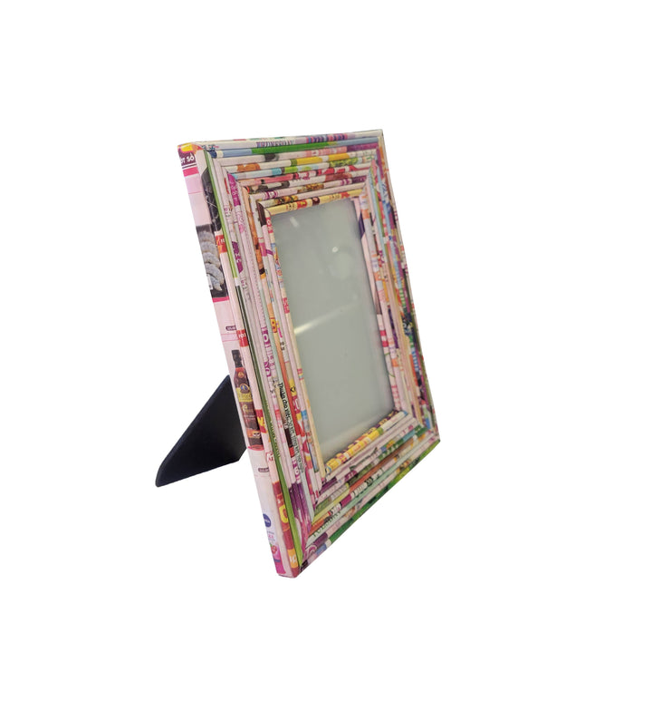 Picture Frames - Recycled Paper: 4" x 6"