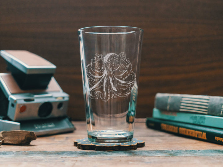 Octopus Etched Drinking Glasses: Stemless Wine ~ 15 oz