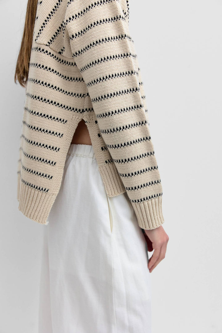 The Xanthe Sweater | Cozy Andalusian Stitch Sweater: CREAM-BLACK / MEDIUM