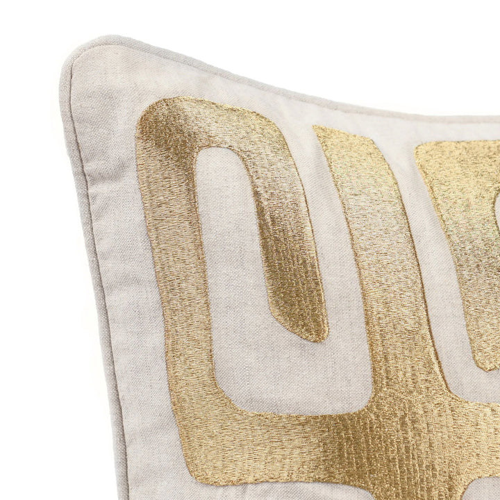 Radiant Oasis - Zelo Pillow 22' x 22'