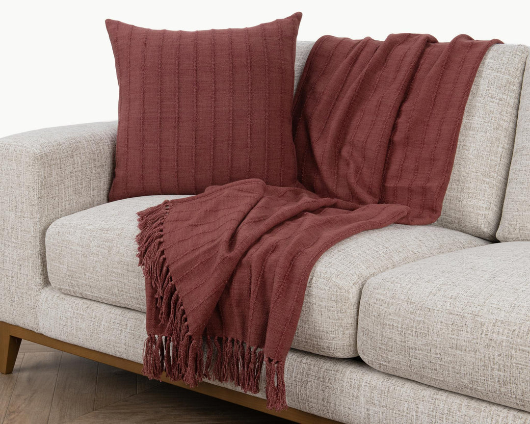 Hunter - 22" x 22" SLD Pillow - Cherrywood Red