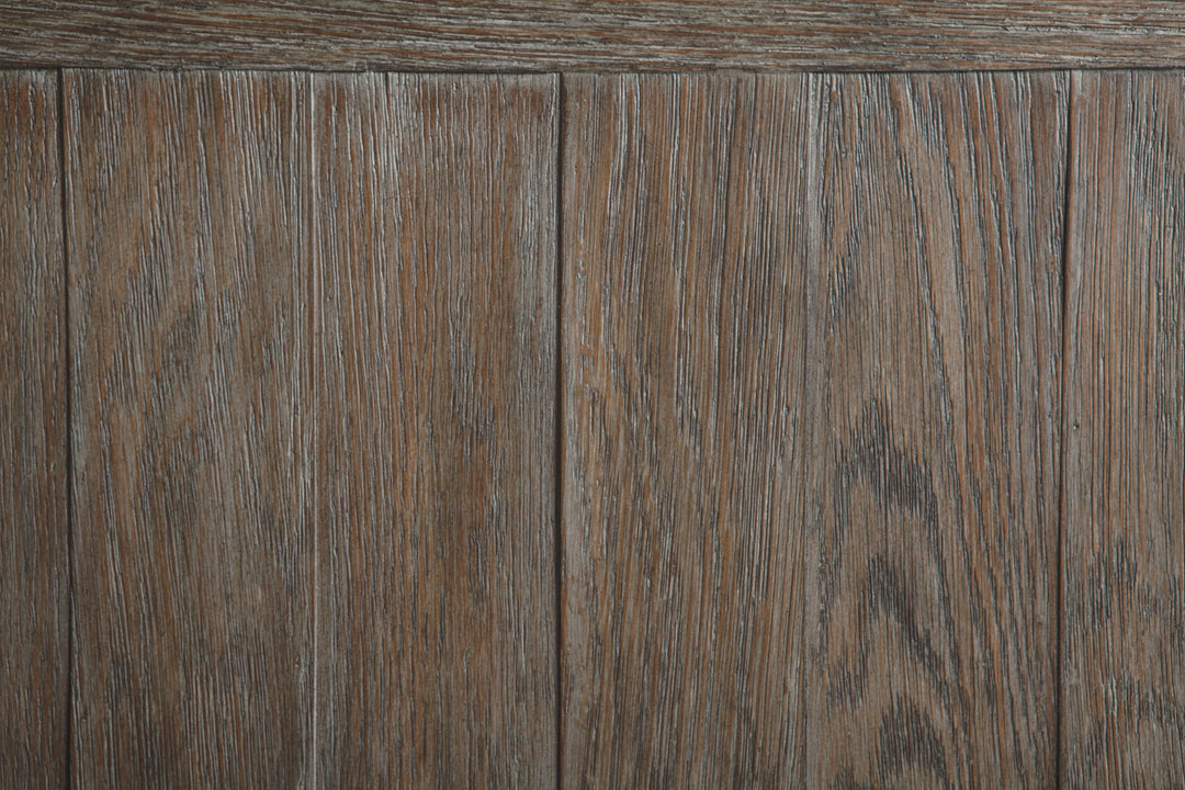 Tyler Creek - Black / Gray - Chair Side End Table