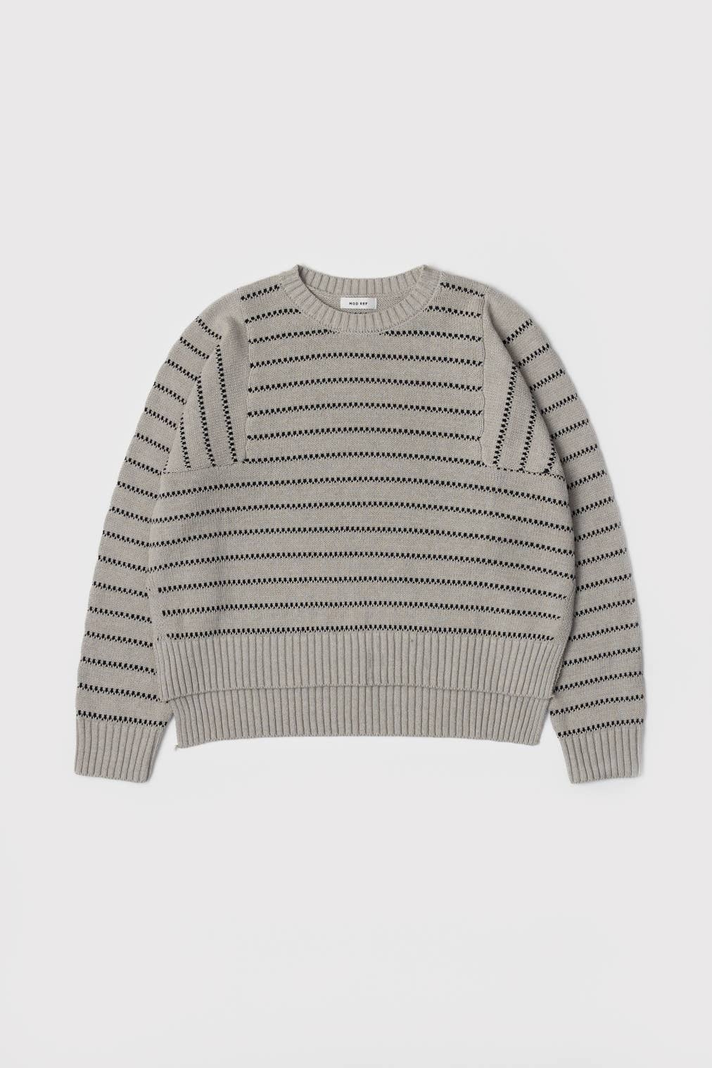 The Xanthe Sweater | Cozy Andalusian Stitch Sweater: CREAM-BLACK / SMALL