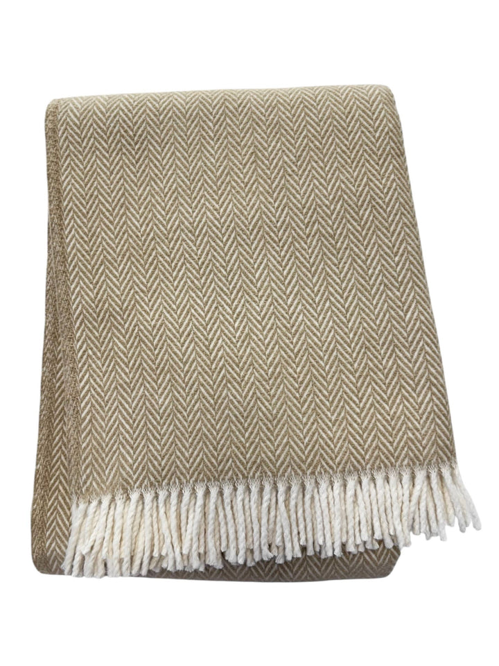 355 - Herringbone Plush Throw: Sky