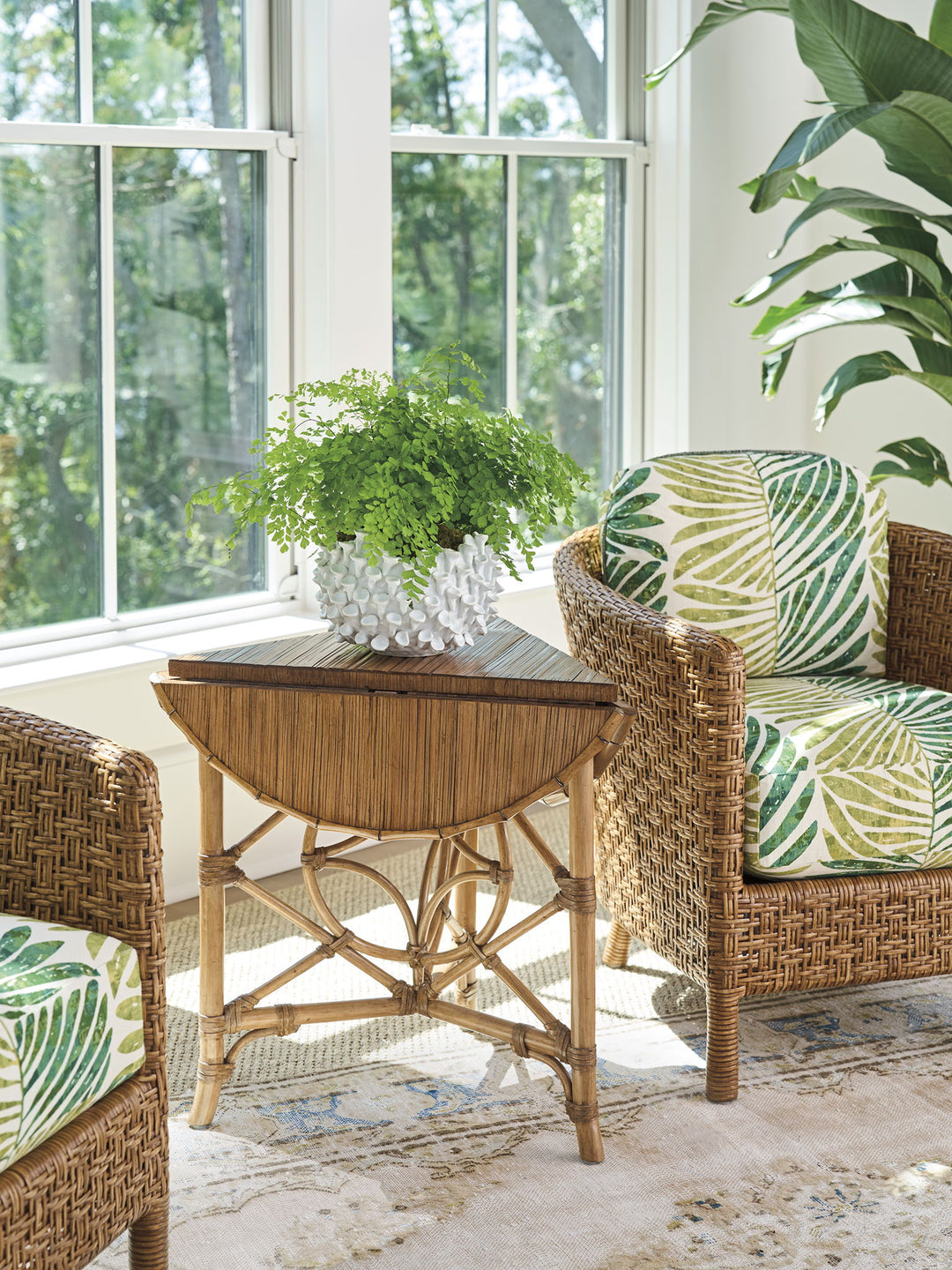 Key Biscayne - Palm Island Drop-Leaf Accent Table - Light Brown