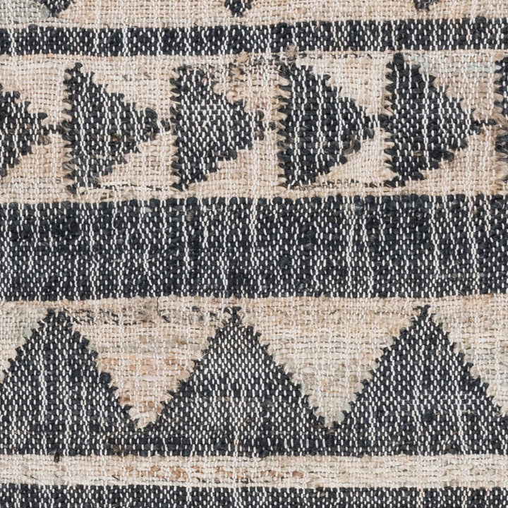 Solana - 1' x 1' Rug