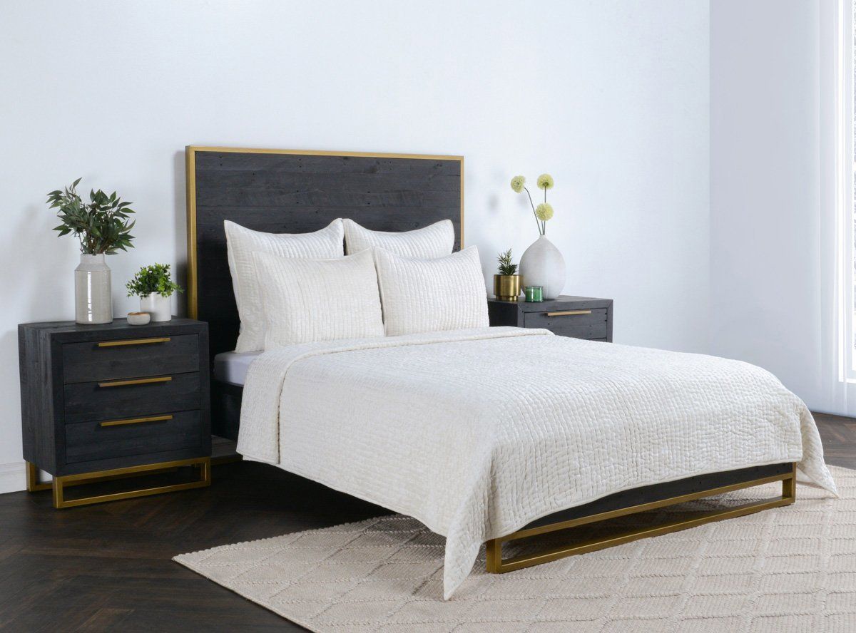 Bari - Velvet Sham