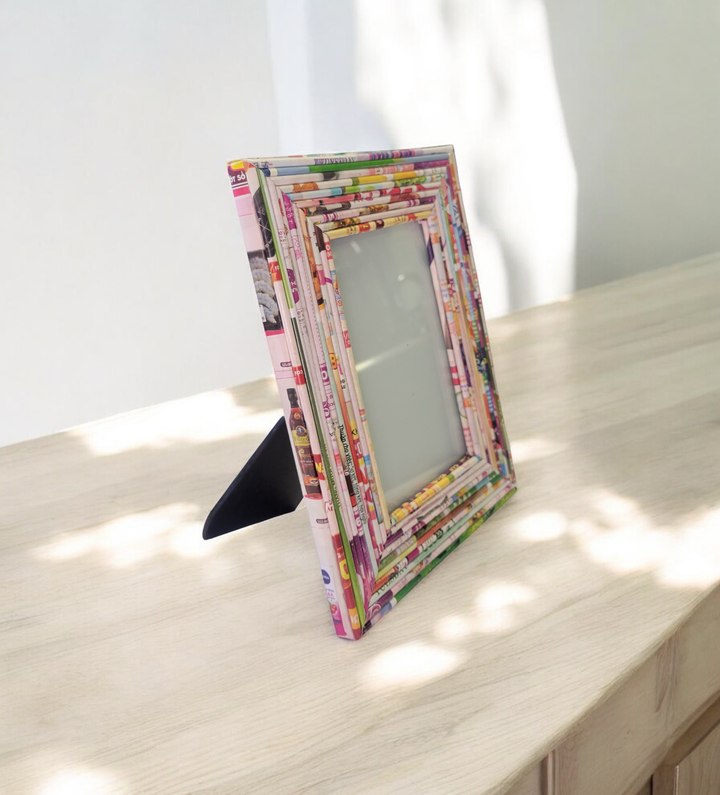 Picture Frames - Recycled Paper: 4" x 6"