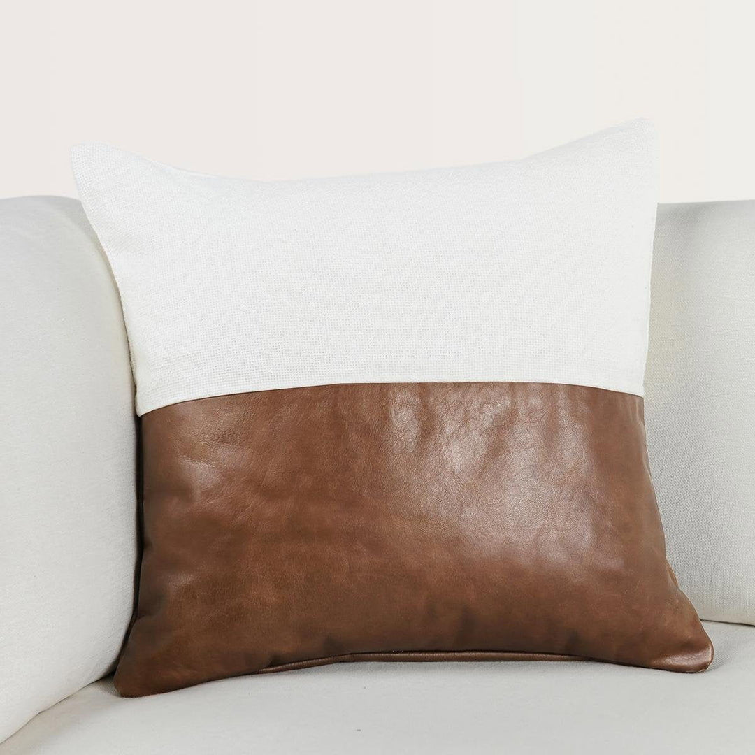 Villa Classics - Canyon Pillow 20' x 20'