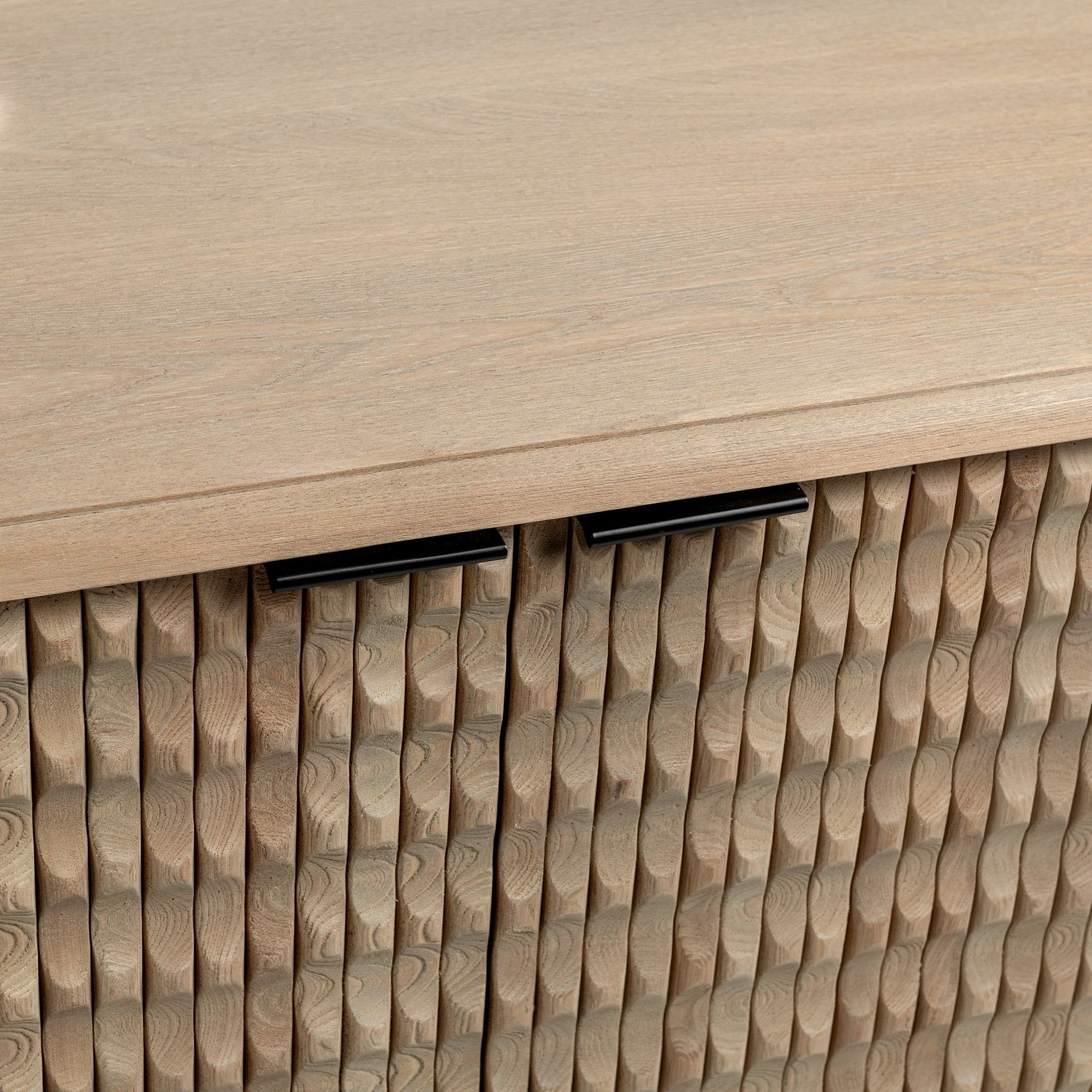 Harbor - 4 Door Cabinet