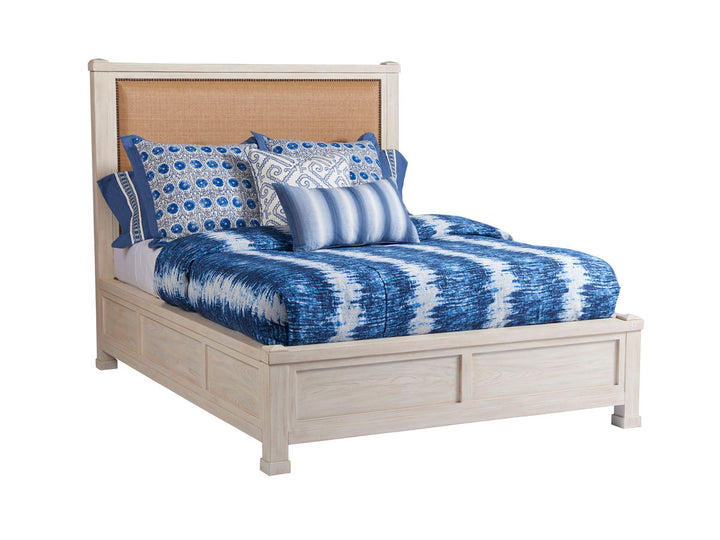Newport - Shorecliff Canopy Bed