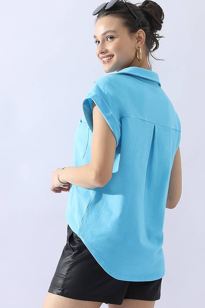 CWTTS698_JOHNNY COLLARS BUTTON CLOSER SHORT SLEEVE TOP: AQUA / (L) 1