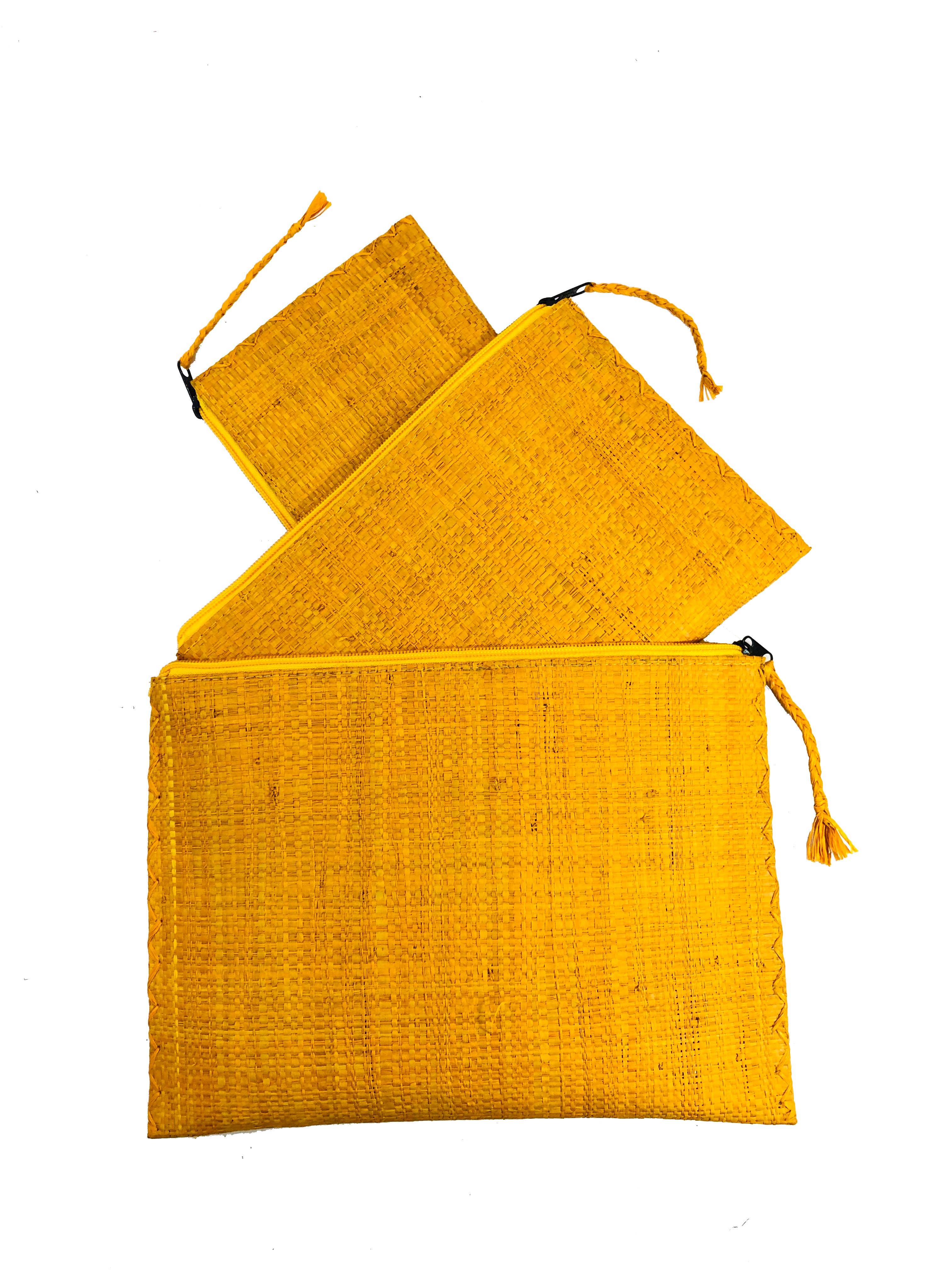 Set of 3 Nesting Zippered Straw Clutches Solid Colors: Solid / Black