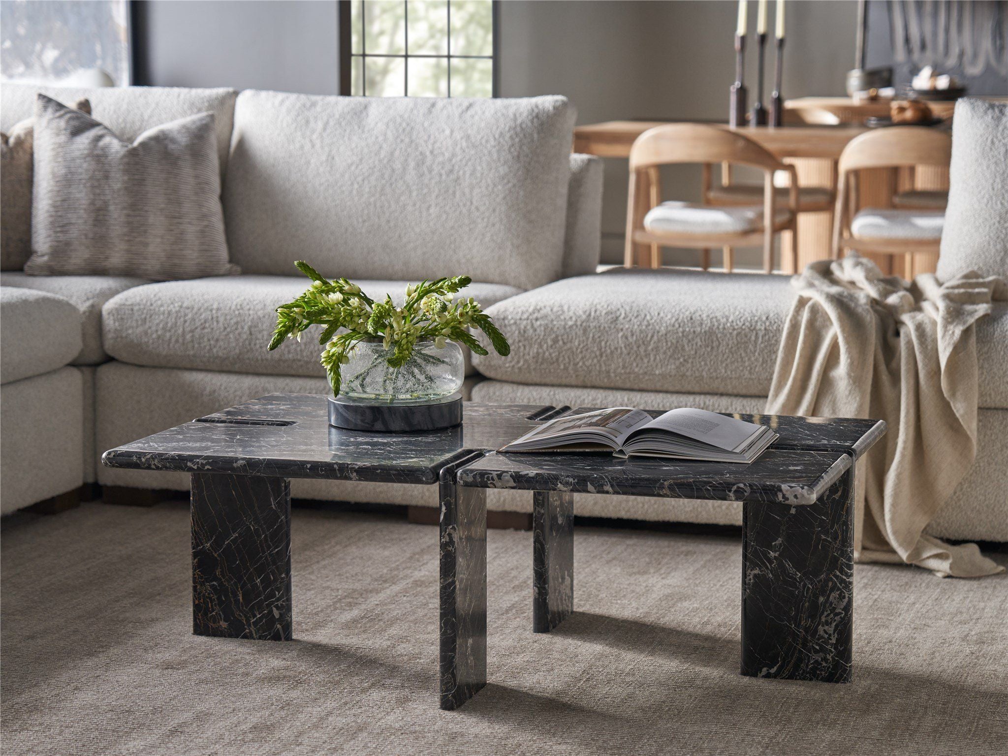 Modern - Magnus Cocktail Table - Black
