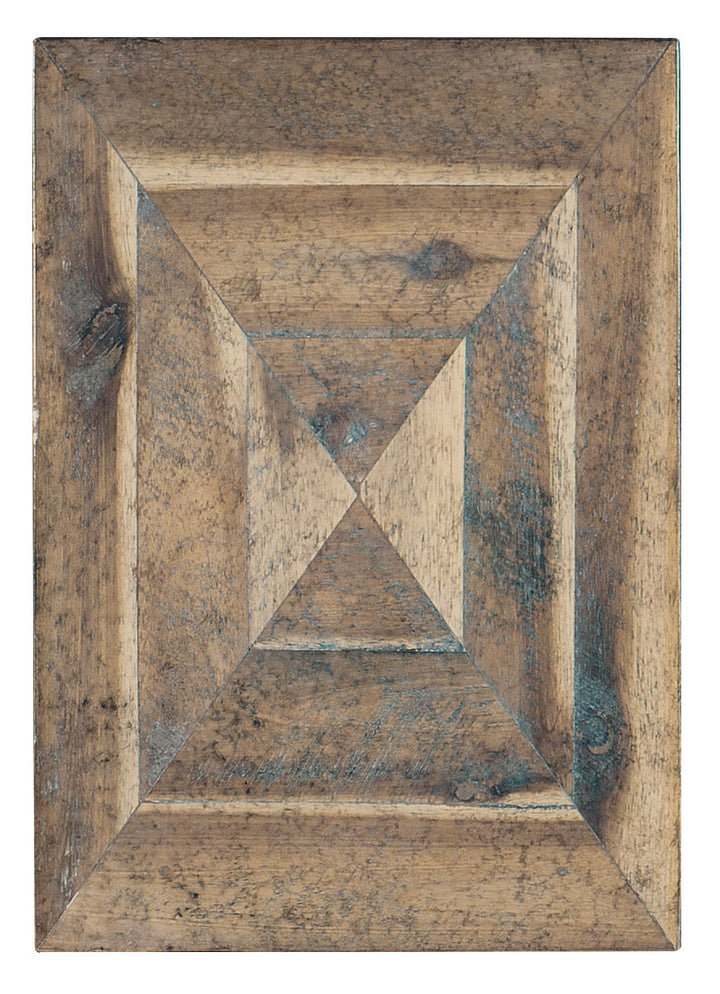 Saint Armand - Chair Side Table