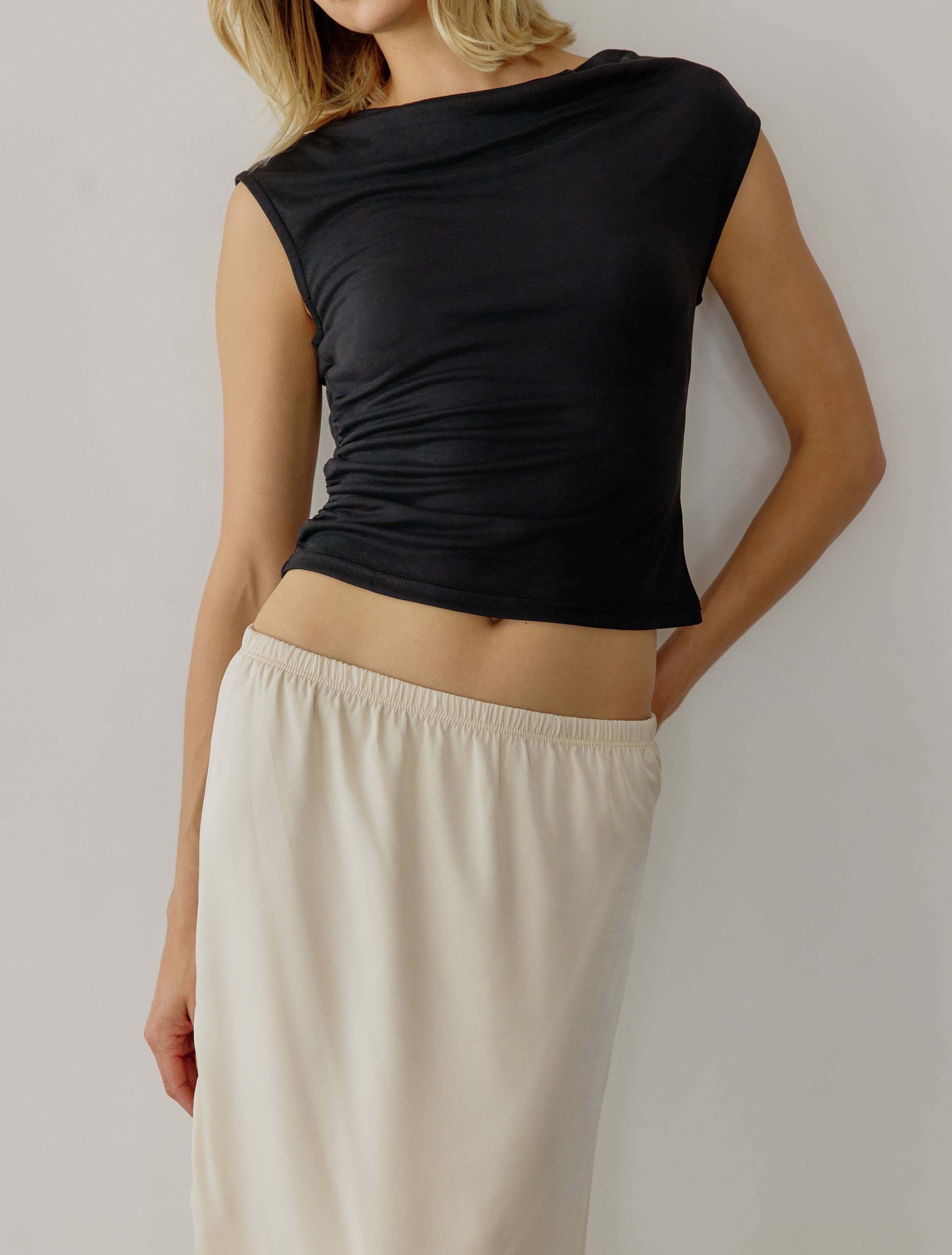 The Ali Top | Cowl Neck Sleeveless Top: BLACK / LARGE