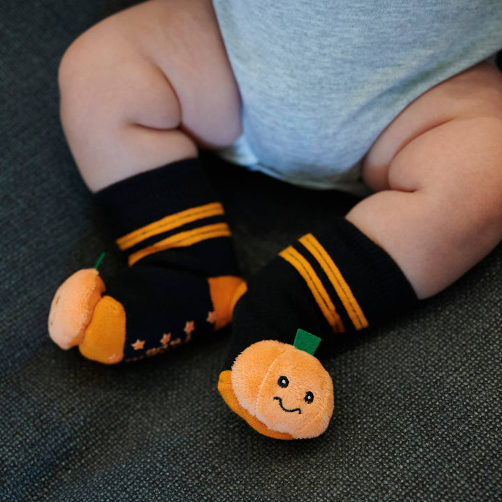 Pumpkin Halloween Boogie Toes Rattle Socks: 1 - 2 Y