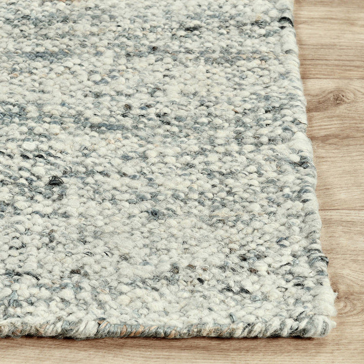Oslo - 1' x 1' Rug
