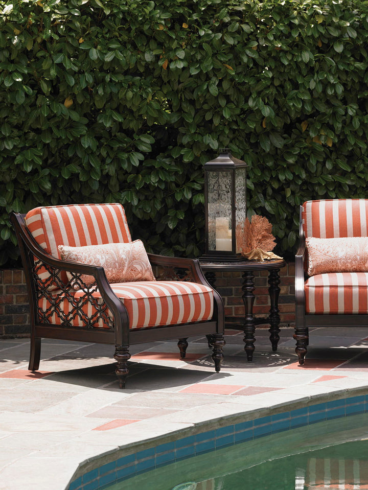 Royal Kahala Black Sands - Lounge Chair - Dark Brown / Red