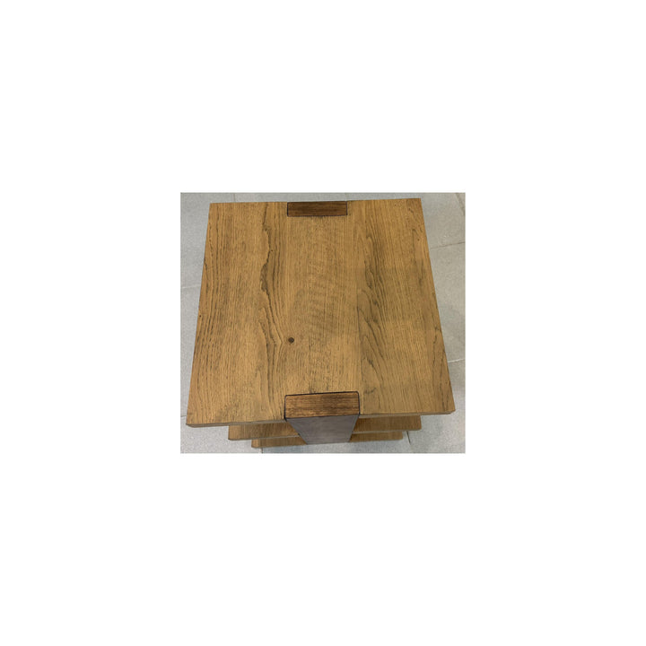 Truett - Chairside Table - Light Brown