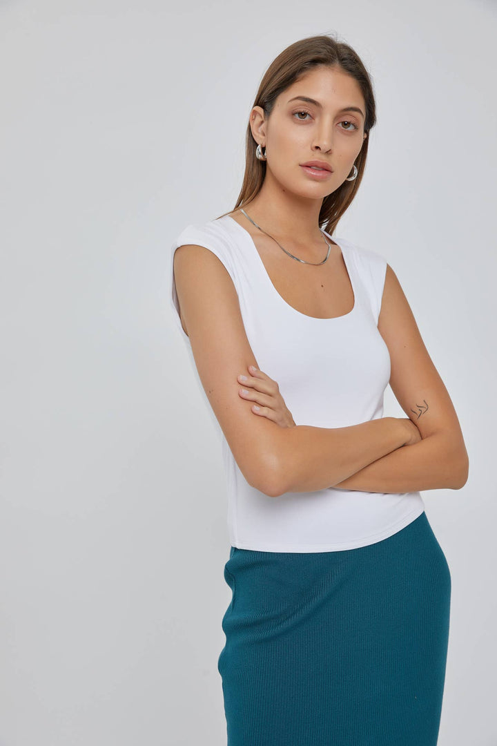BASIC CAP SLEEVE KNIT TOP: Small / Off White