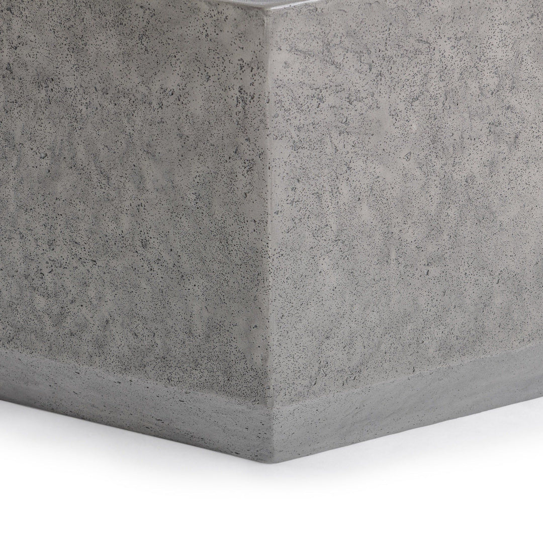 Morse - Outdoor Table