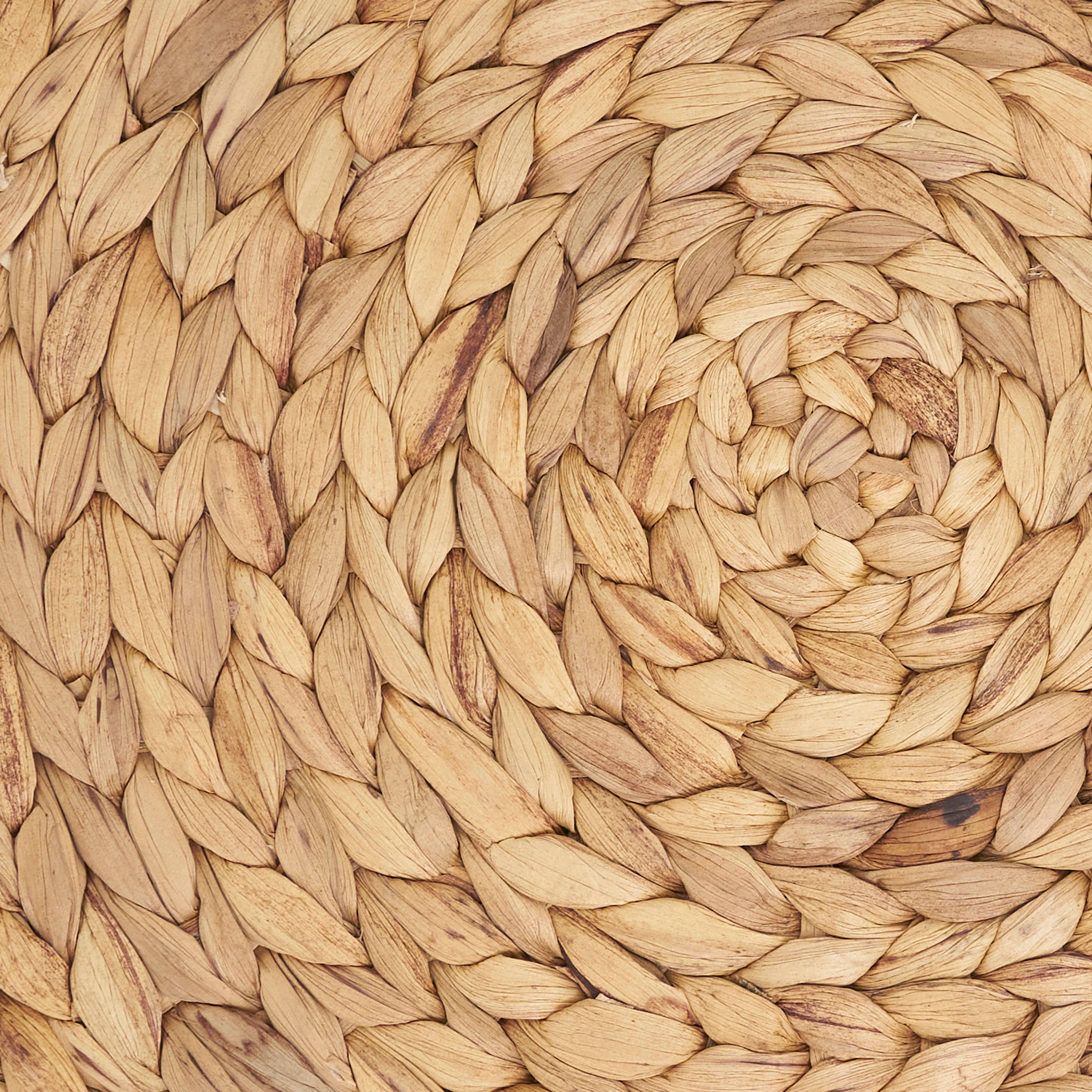 Handwoven Water Hyacinth Placemat: Natural / 15"