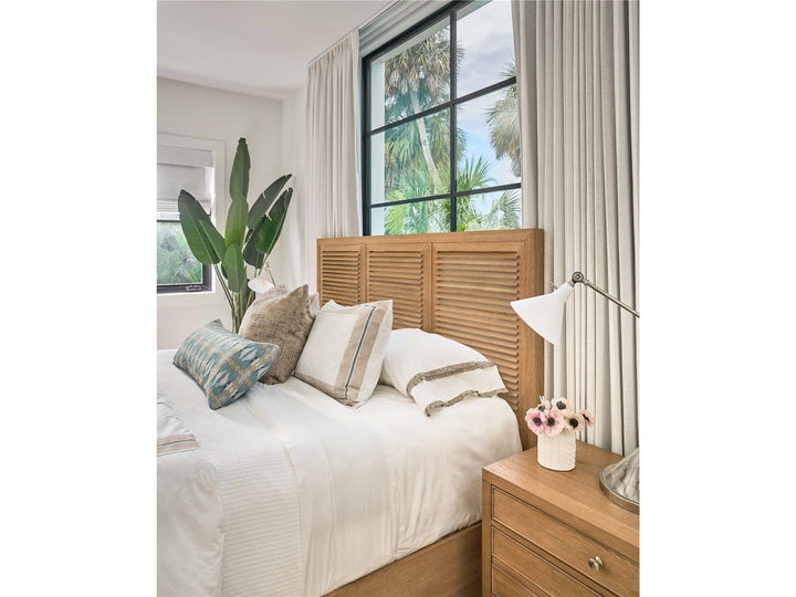 Weekender Coastal Living Home - Weekender Bed