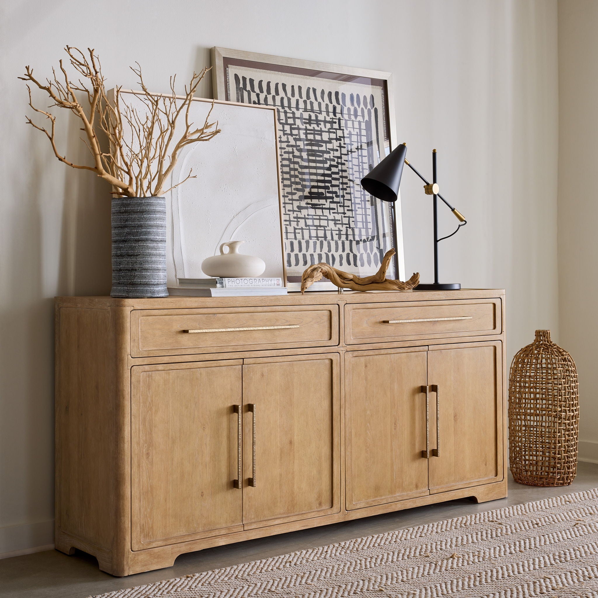 Retreat - Buffet - Beige