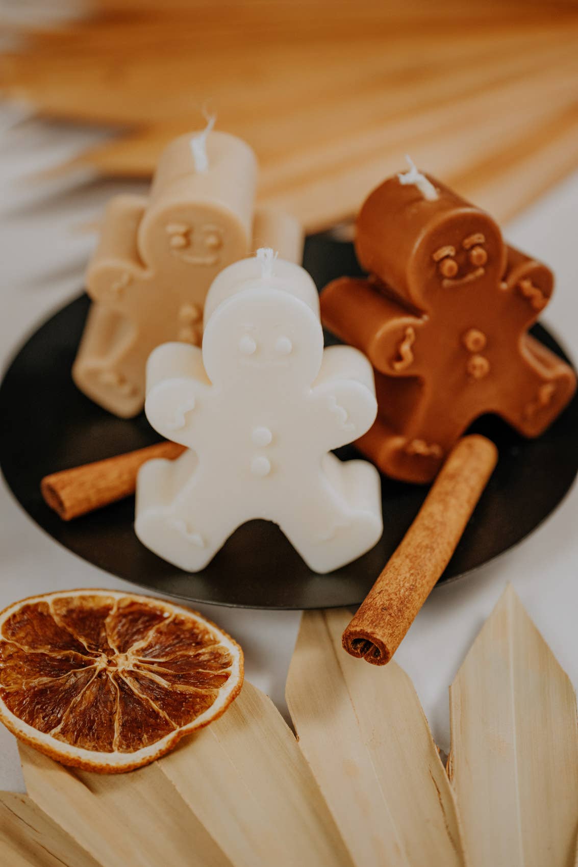 Gingerbread Man Christmas Candles Soy Wax: Cream / Gingerbread coockies