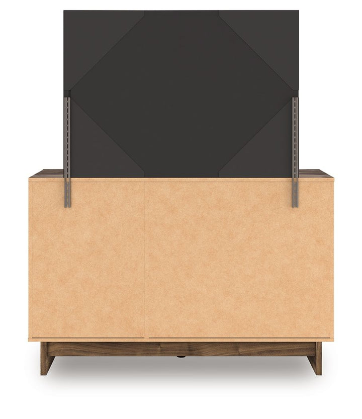 Chirason - Brown - Dresser And Mirror