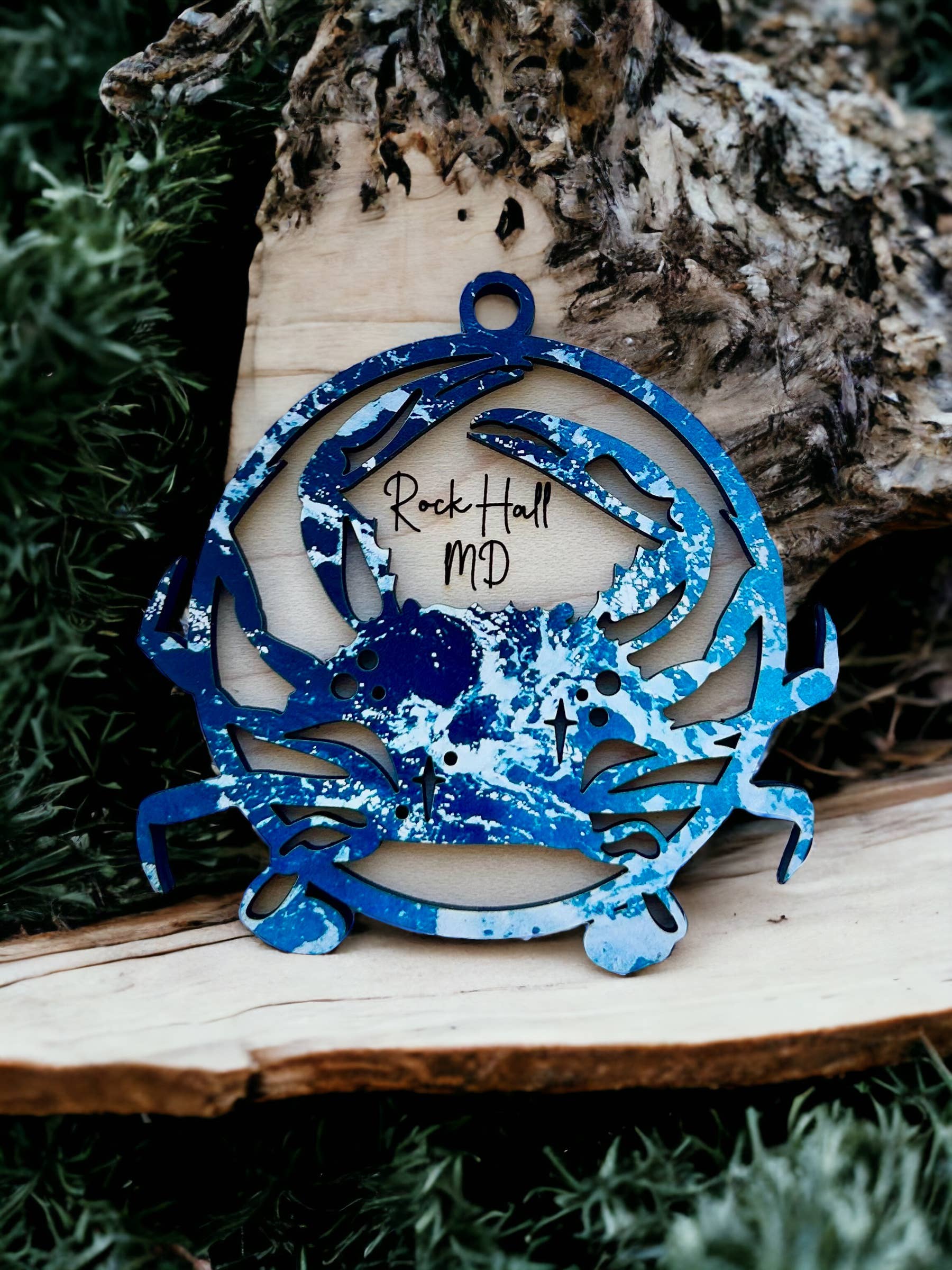 Customizable Crab Ocean Magnet/Ornament: White Front/Ocean Wave Back / Ornament