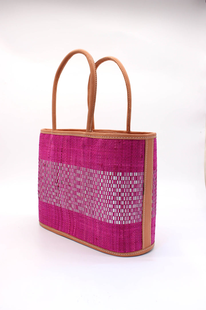 Wynwood Straw Tote Handbag with Metallic Detailing: Natural / Large