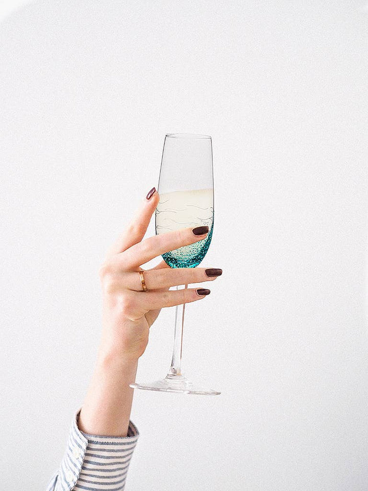 Blu/Clear Fish Cut Flute-10"H(10oz)-2526