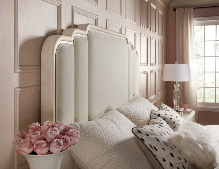 Nouveau Chic - Upholstered Bed