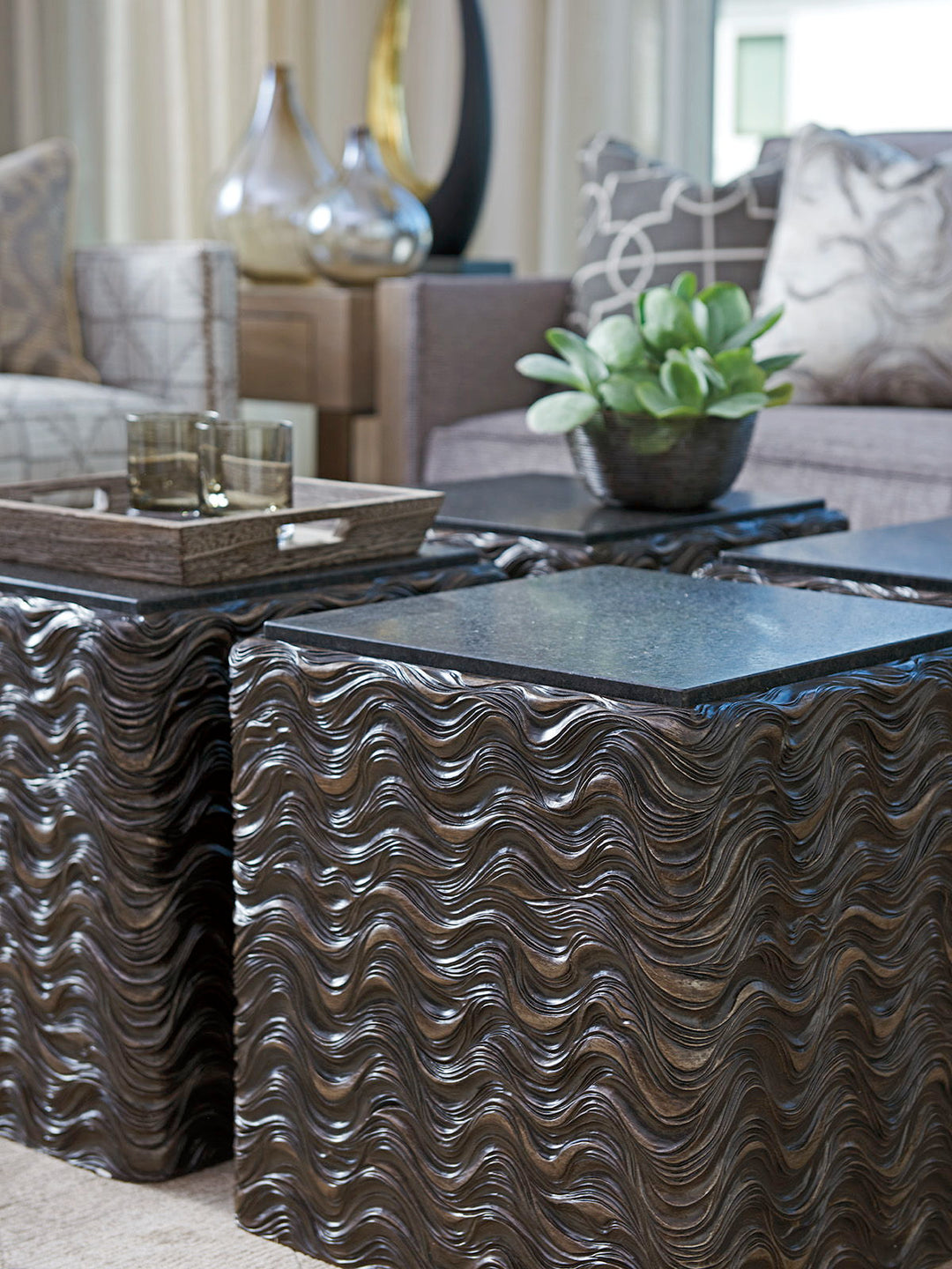 Shadow Play - Talk Of The Town Cube End Table - Dark Gray